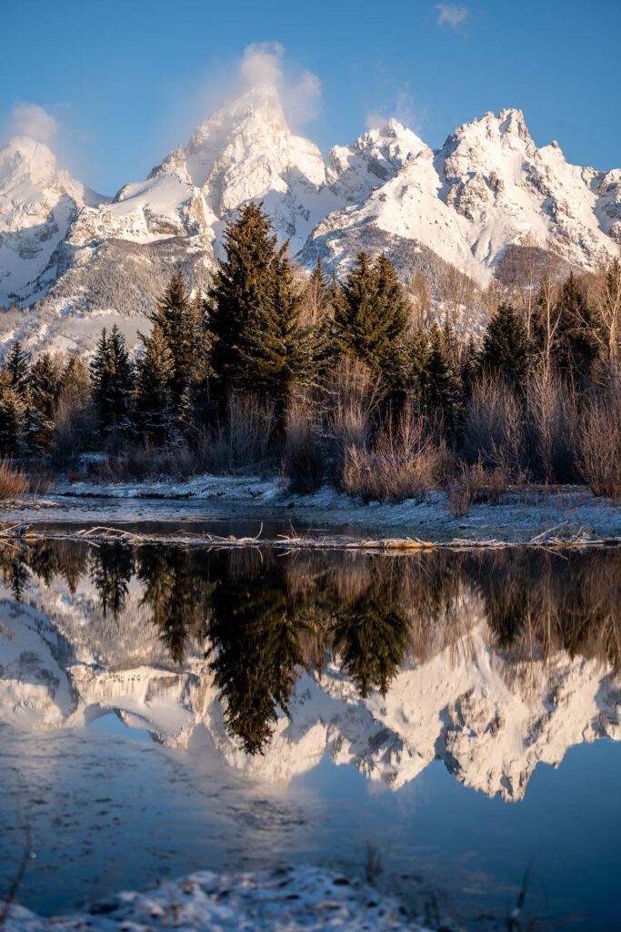 Reflection on the snake river